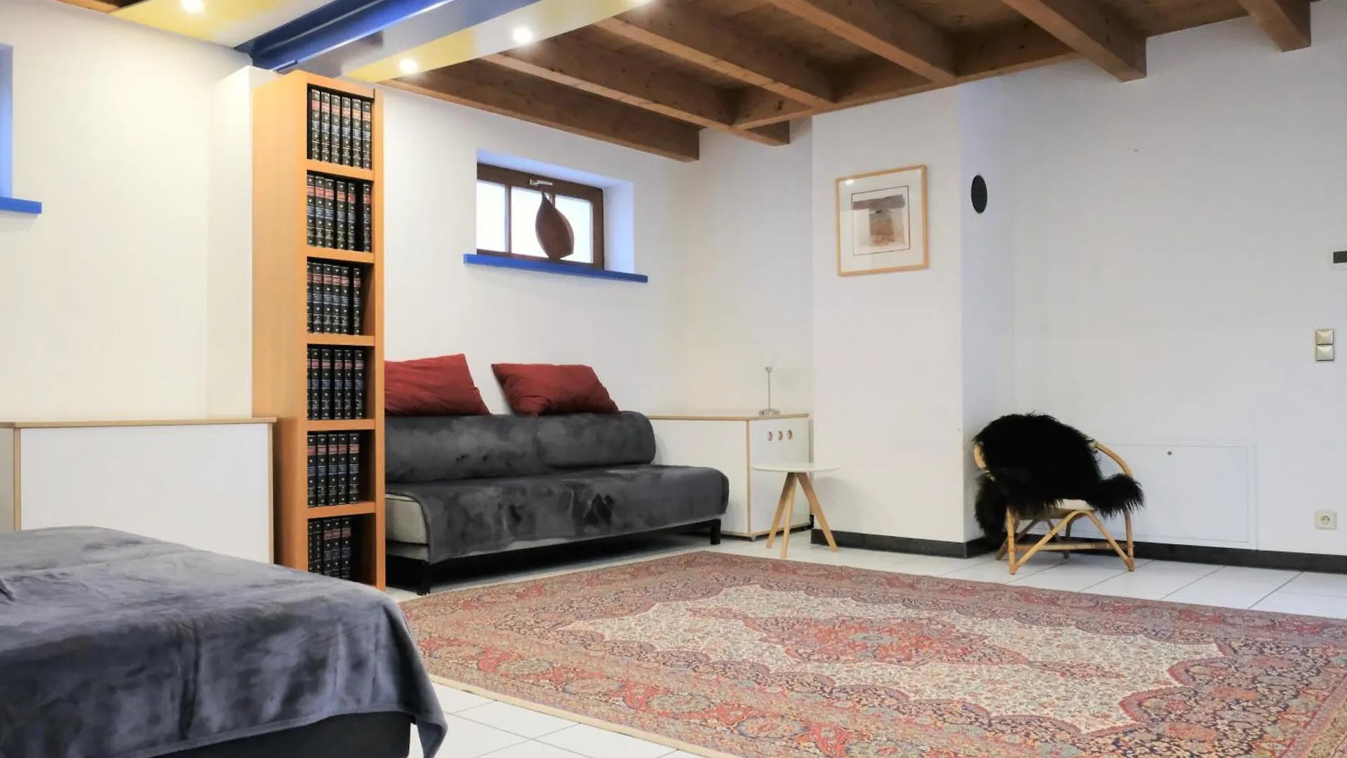 Apartment Ferienwohnung In Charmantem Fachwerkhaus Altrip