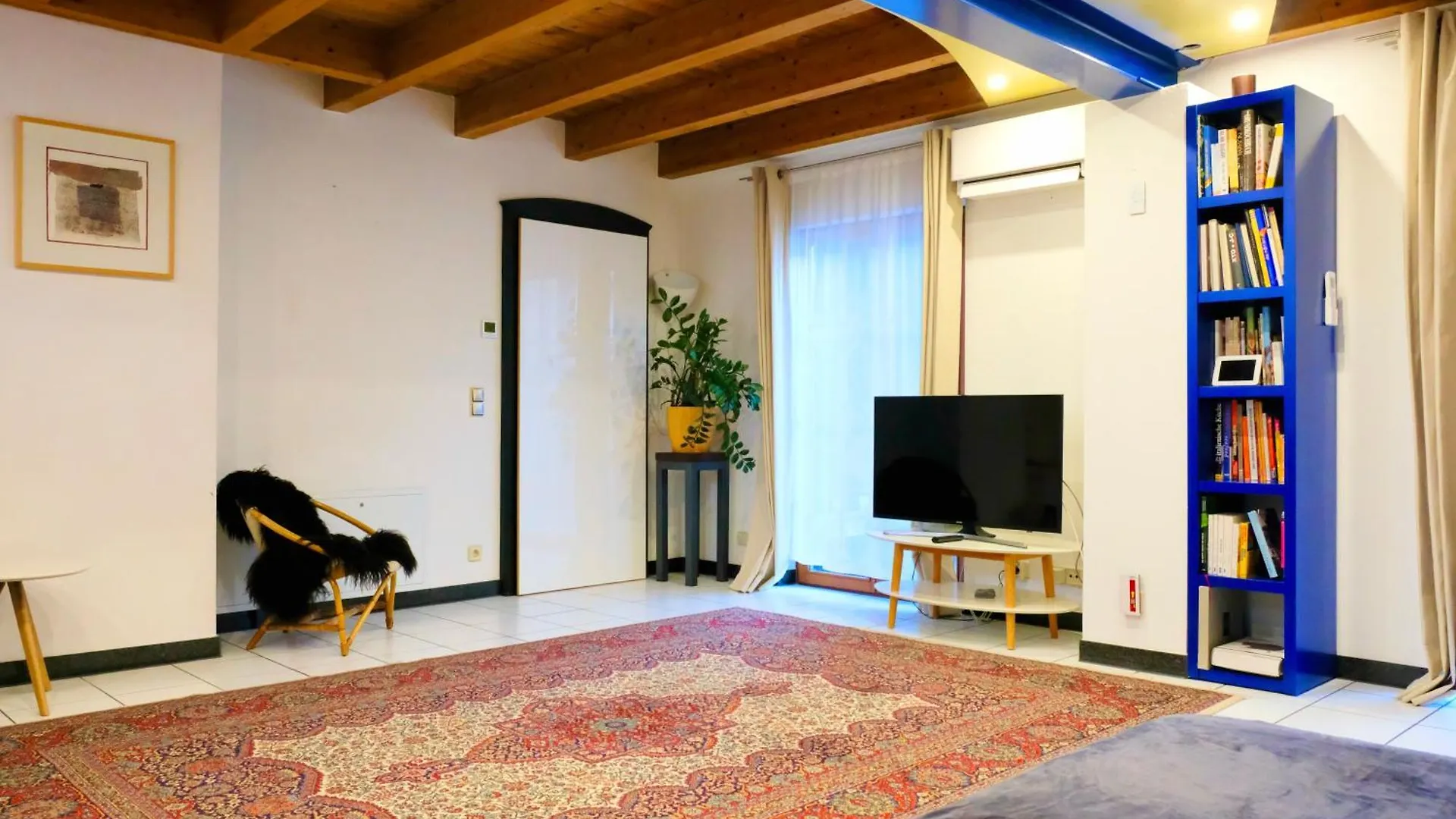 Ferienwohnung In Charmantem Fachwerkhaus Altrip Germany