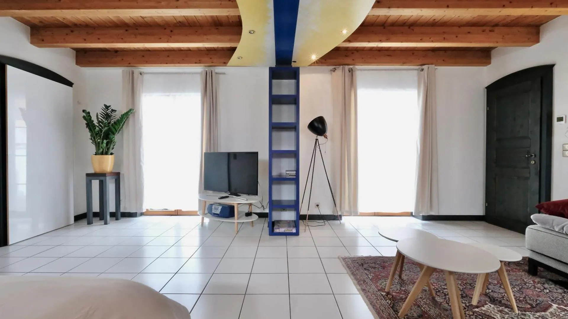Ferienwohnung In Charmantem Fachwerkhaus Altrip Apartment